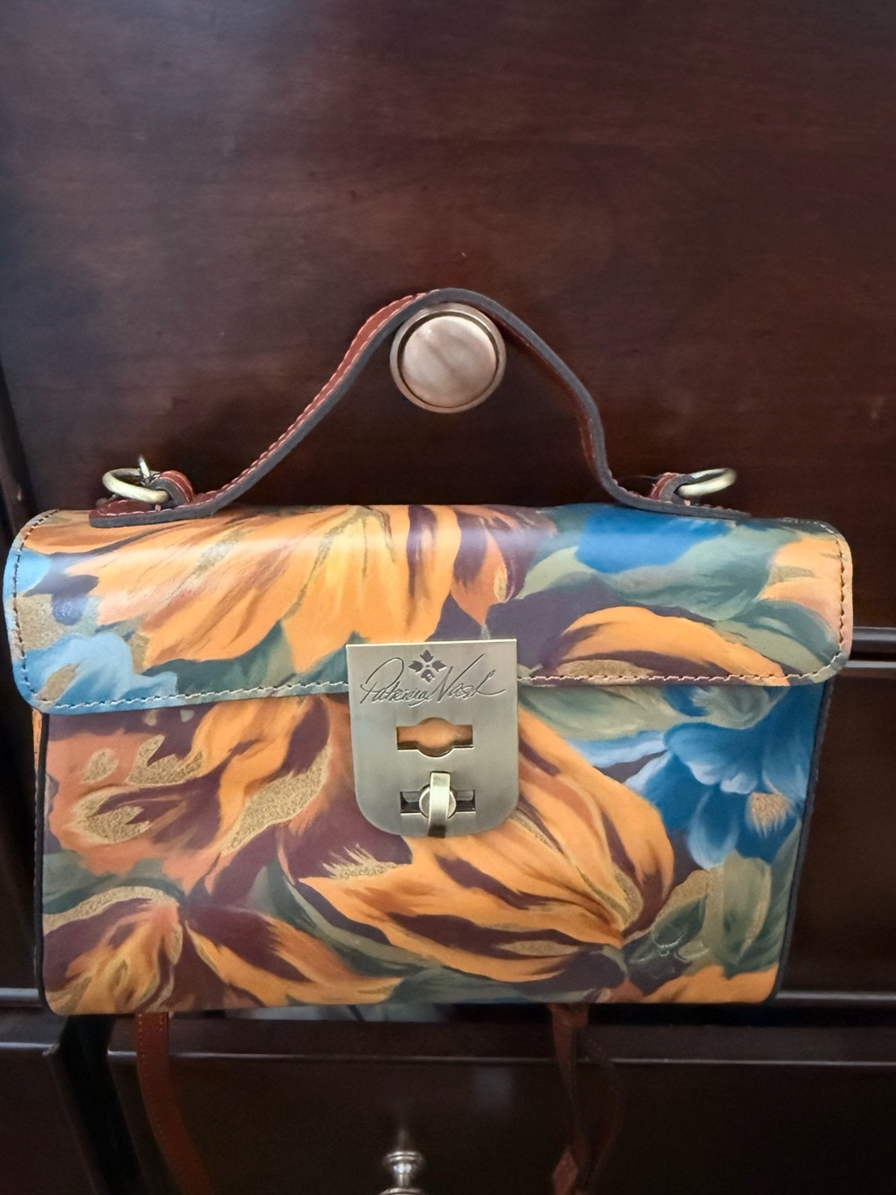 Patricia Nash Purse/floral/ rare find! NWT